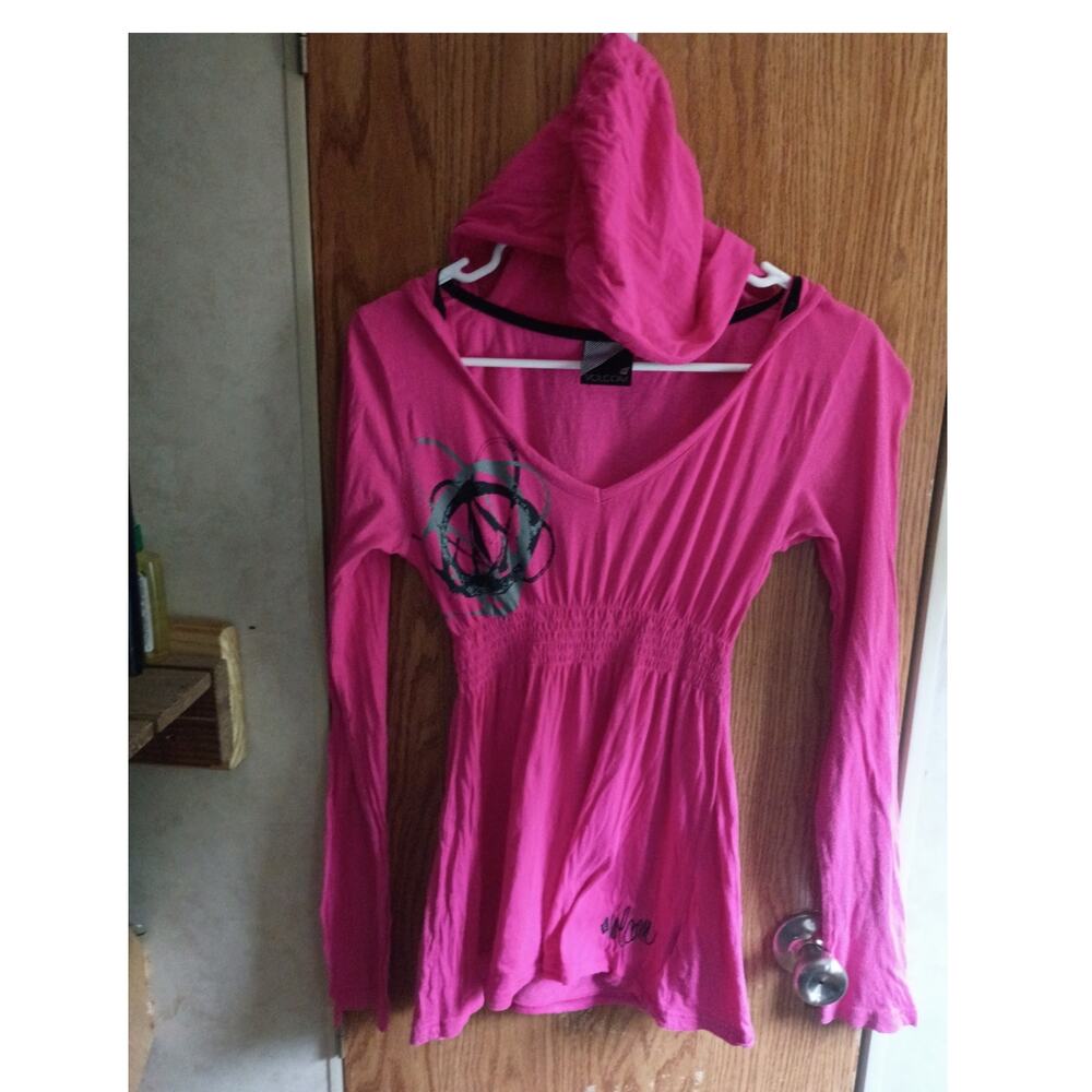 Vintage Y2K Volcom Hot Pink Lightweight Babydoll Hoodie Top Medium Smocked Waist